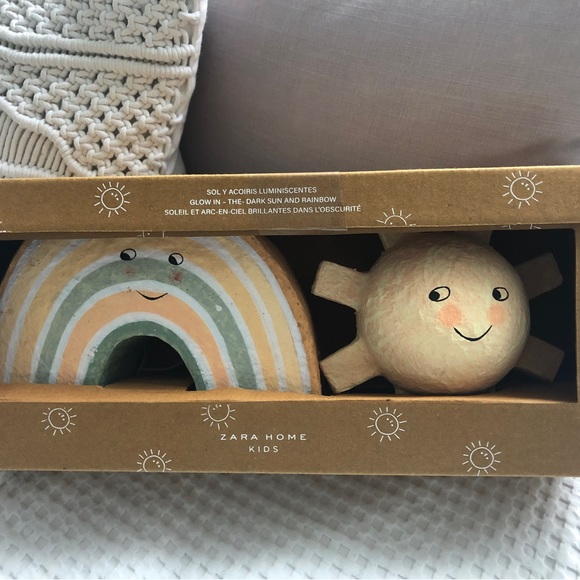 Zara Glow in a Dark Decor - Picture 2 of 5